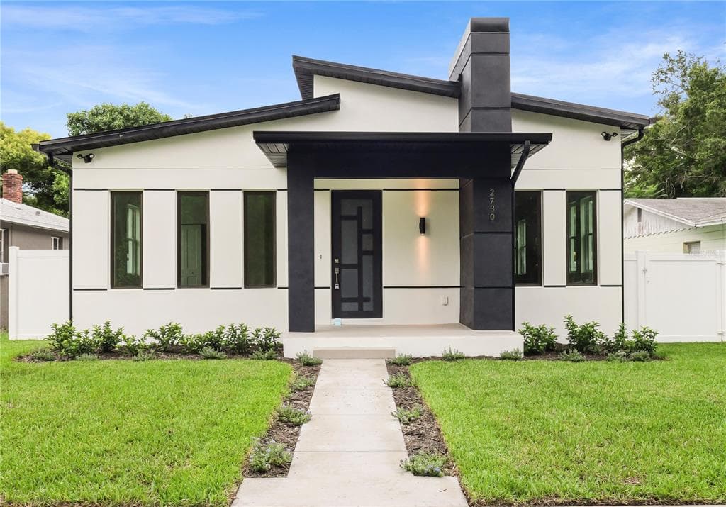 2730 37TH AVENUE N ST PETERSBURG, FL 33713