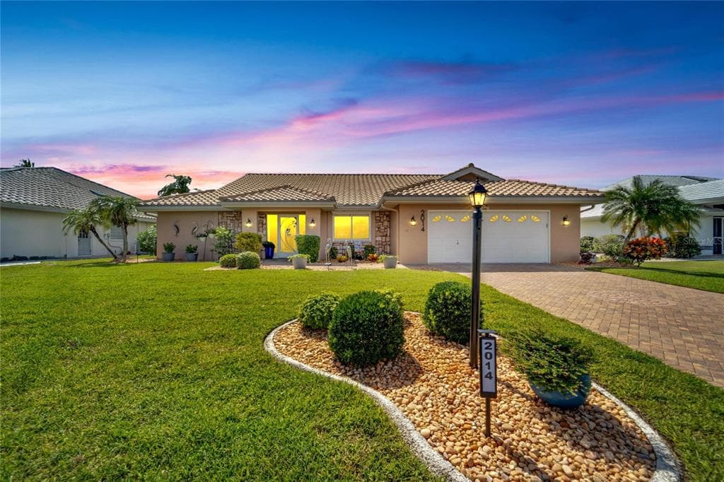 2014 NEW BEDFORD DRIVE SUN CITY CENTER, FL 33573