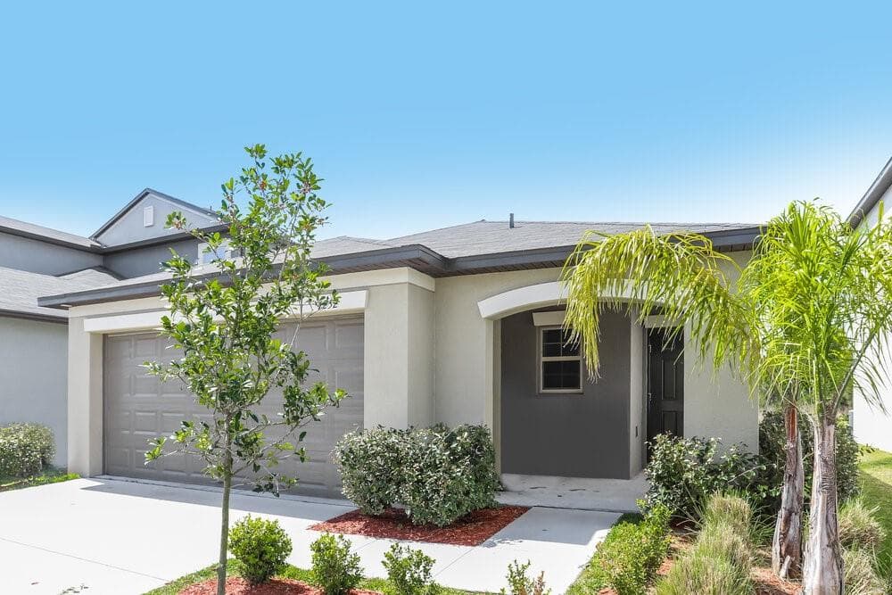 4252 UNBRIDLED SONG DRIVE SUN CITY CENTER, FL 33573