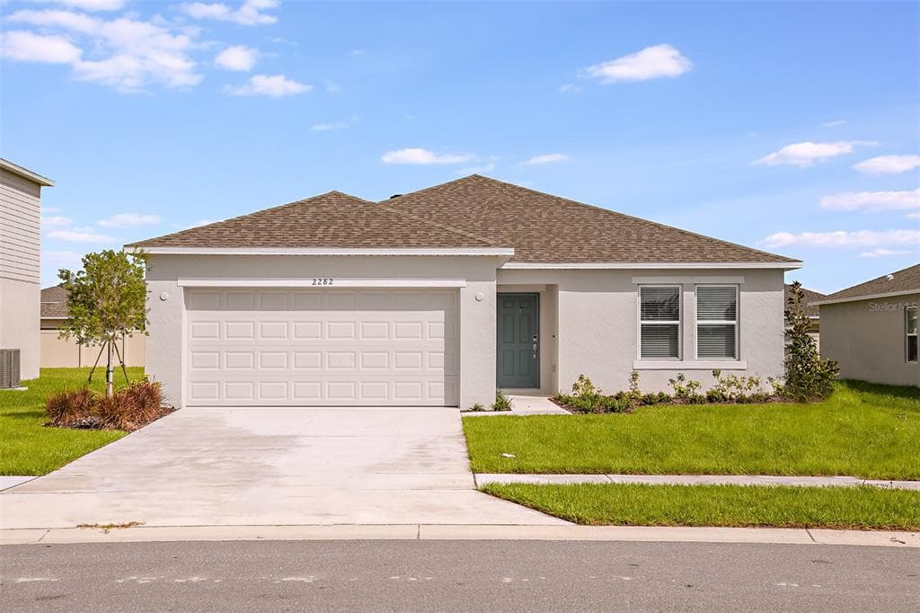2282 CYPRESS CREEK STREET AUBURNDALE, FL 33823