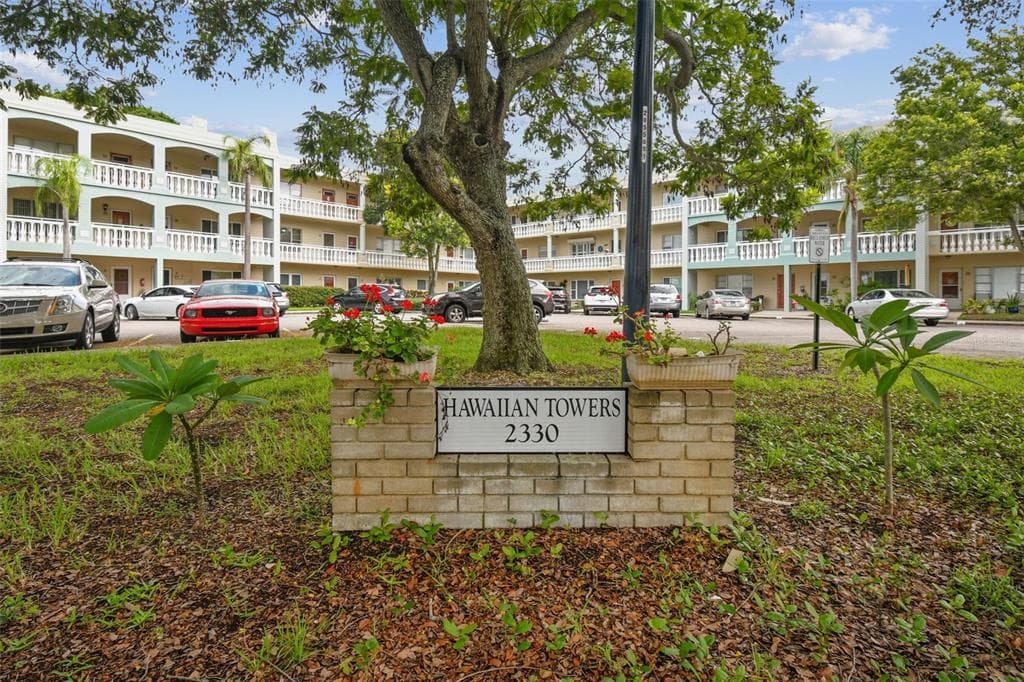 2330 ECUADORIAN WAY UNIT 46 CLEARWATER, FL 33763