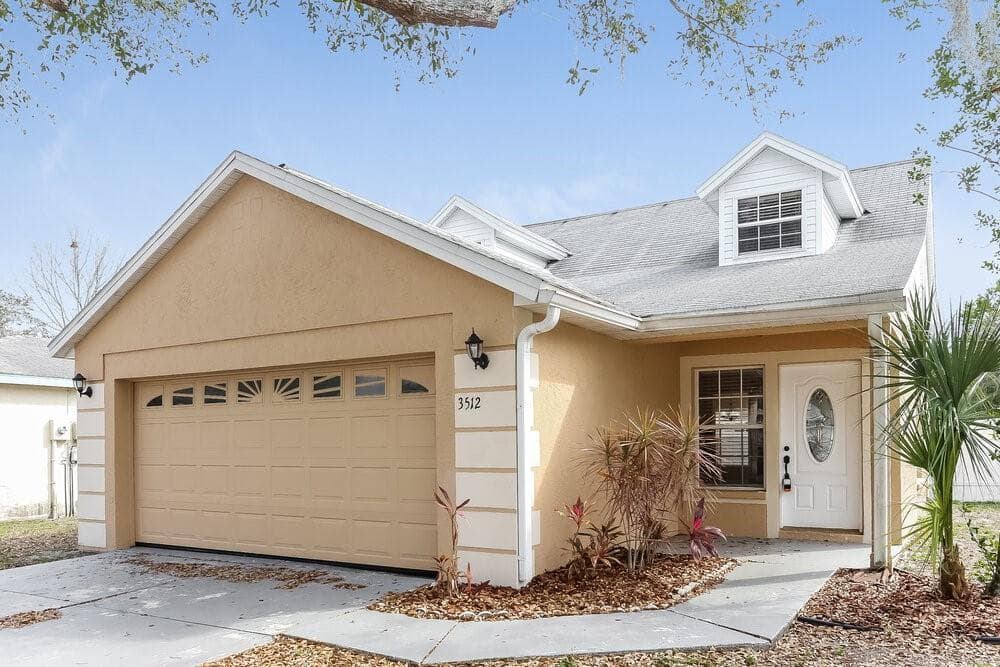 3512 CHINABERRY LANE SARASOTA, FL 34235