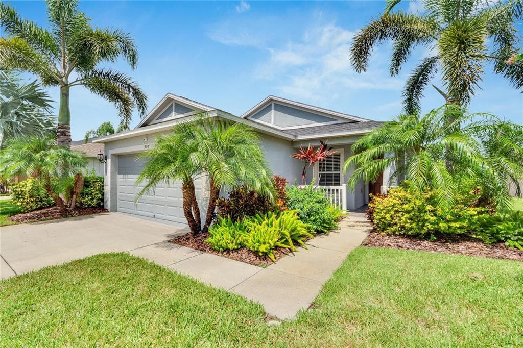 907 SEMINOLE SKY DRIVE RUSKIN, FL 33570