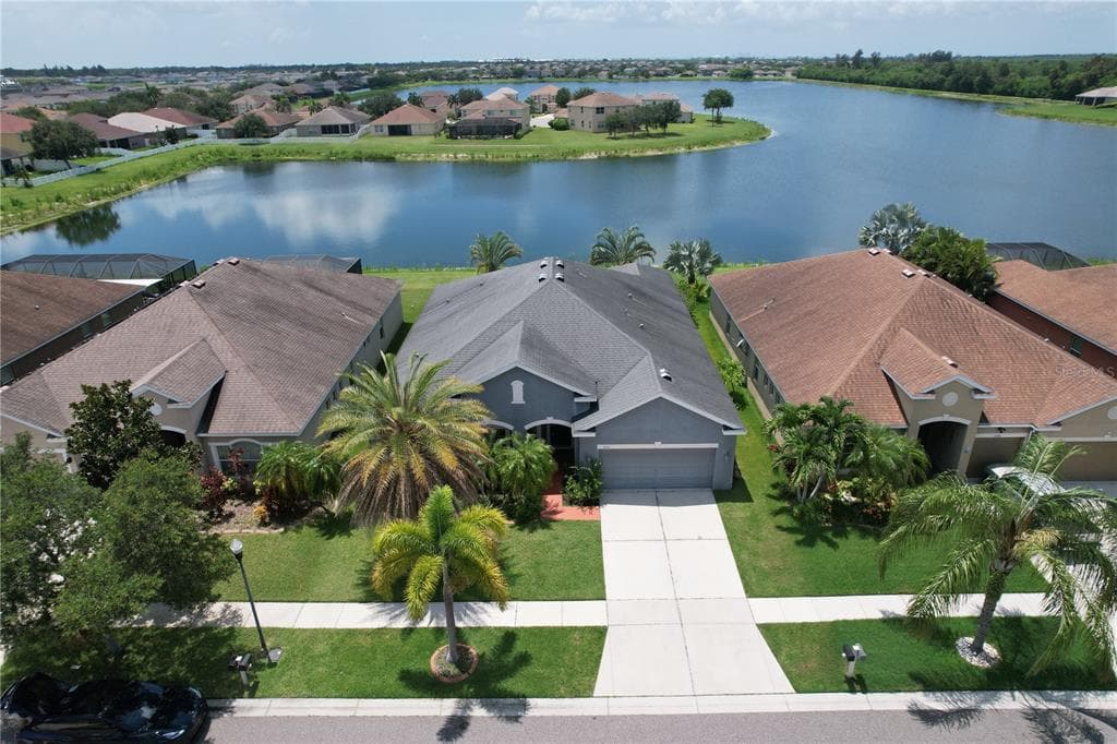 1216 PARKER DEN DRIVE RUSKIN, FL 33570
