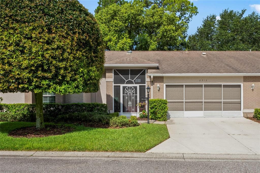 2313 HIDDEN TRAIL DRIVE SPRING HILL, FL 34606