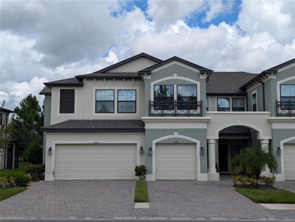 30107 SOUTHWELL LANE WESLEY CHAPEL, FL 33543