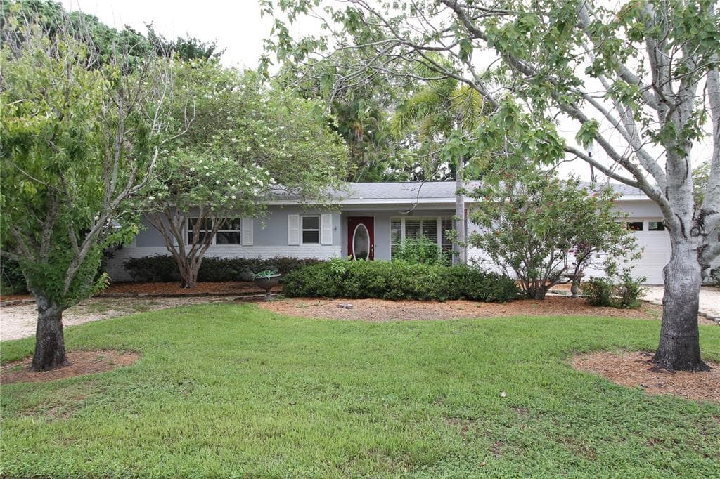 1315 DIXIE LANE S ST PETERSBURG, FL 33707