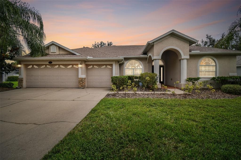 5306 CLOUDS PEAK DRIVE LUTZ, FL 33558