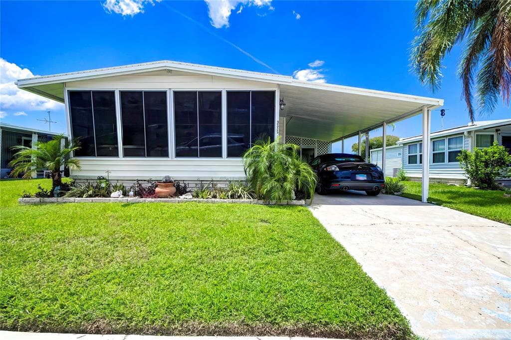 3325 LANARK DRIVE HOLIDAY, FL 34690