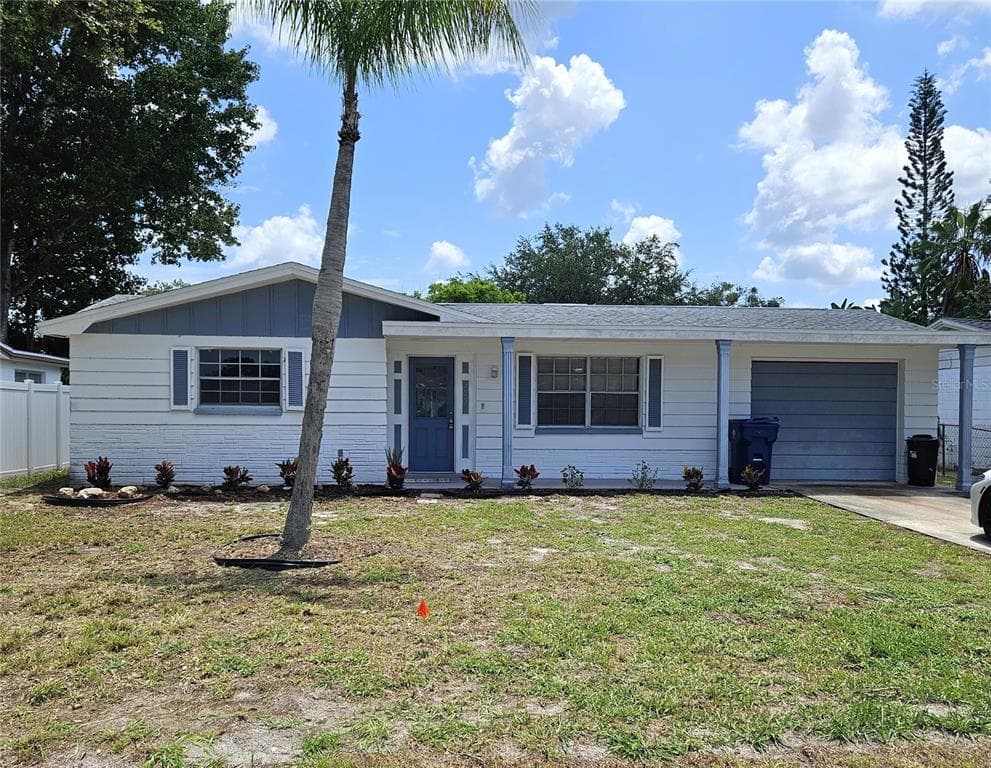 3232 COLUMBUS DRIVE HOLIDAY, FL 34691