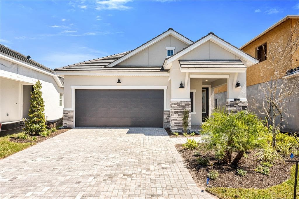 652 ALLORA AVENUE NOKOMIS, FL 34275