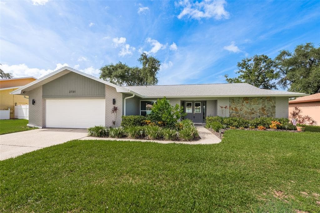 2731 WESTCHESTER DRIVE N CLEARWATER, FL 33761