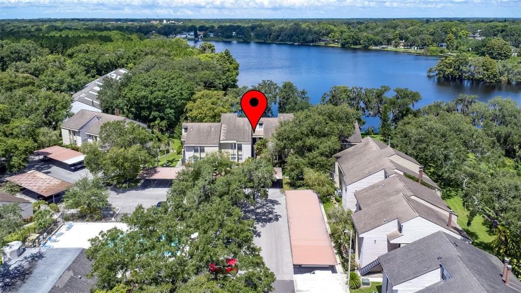 5118 PURITAN CIRCLE TAMPA, FL 33617
