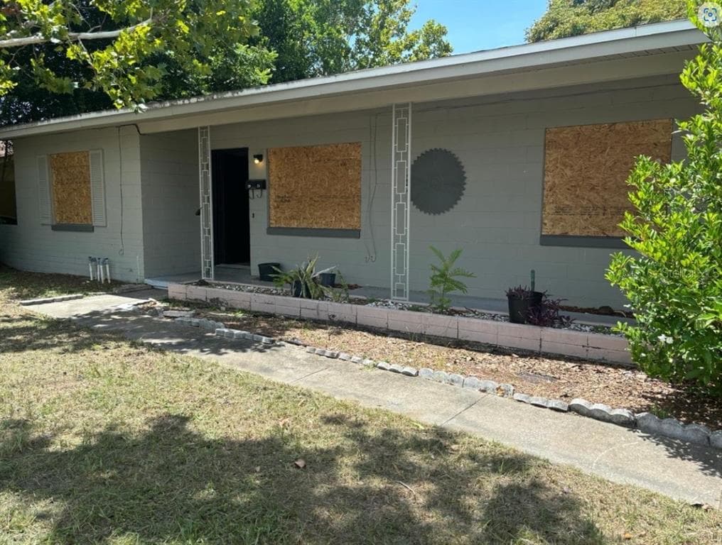 2024 CRICKET DRIVE ORLANDO, FL 32808