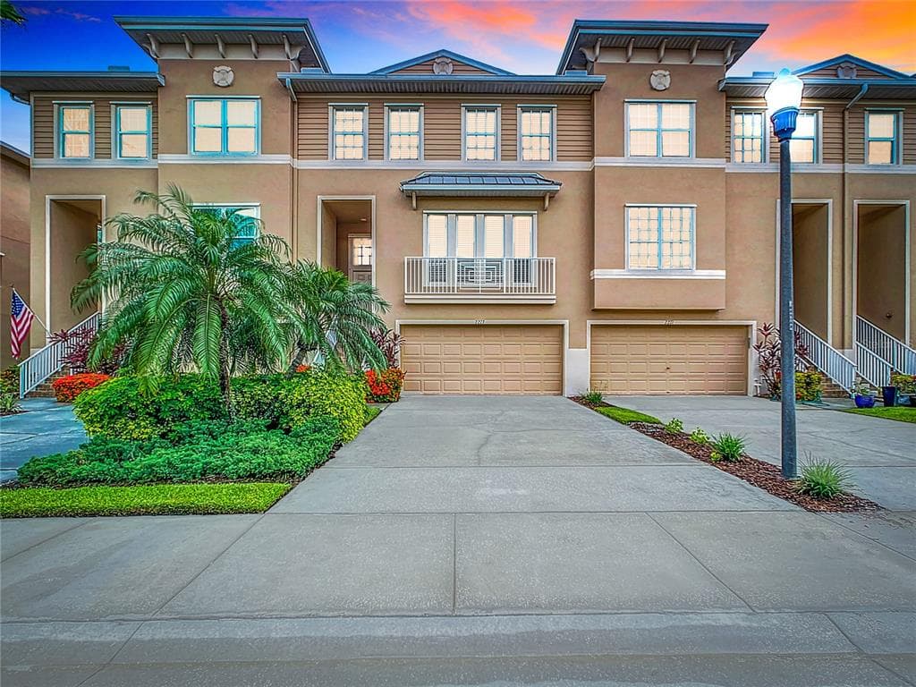7273 CONCH BOULEVARD SEMINOLE, FL 33777