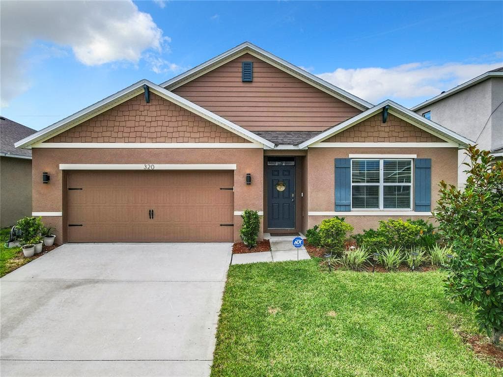 320 AMERICAN HOLLY AVENUE DEBARY, FL 32713