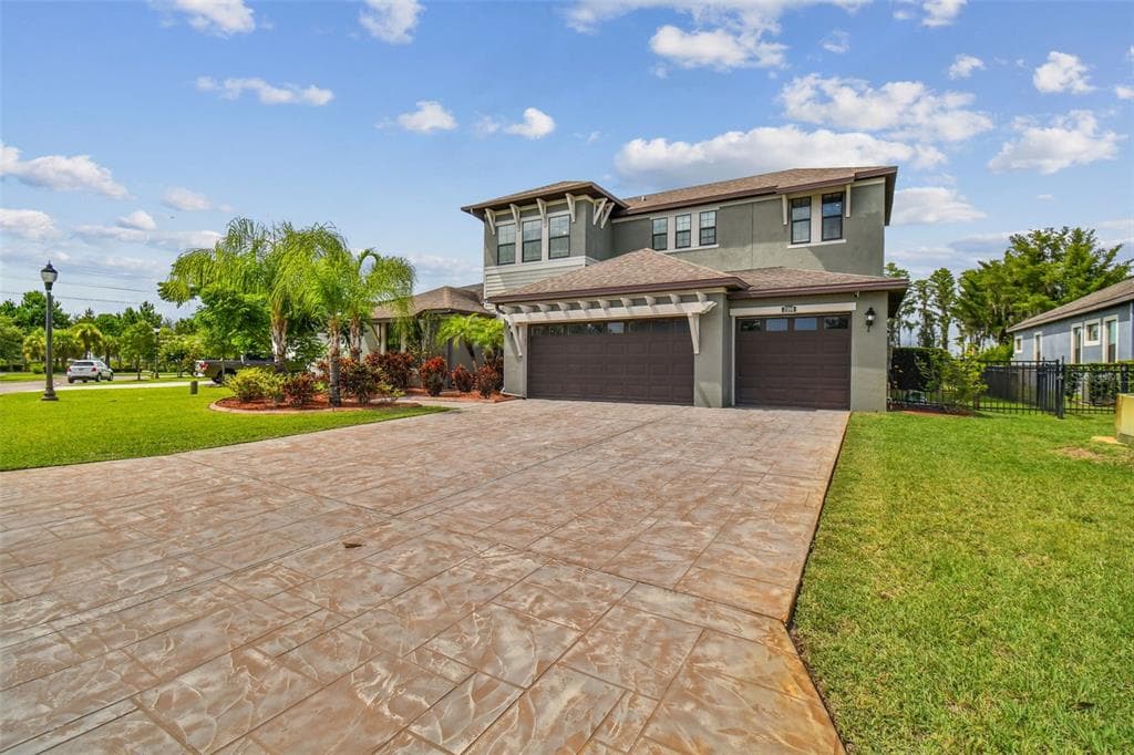 2590 LAKE MANOR DRIVE LAND O LAKES, FL 34639