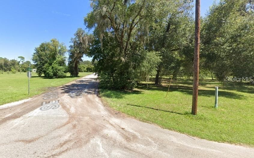 SE 213TH TERRACE HAWTHORNE, FL 32640