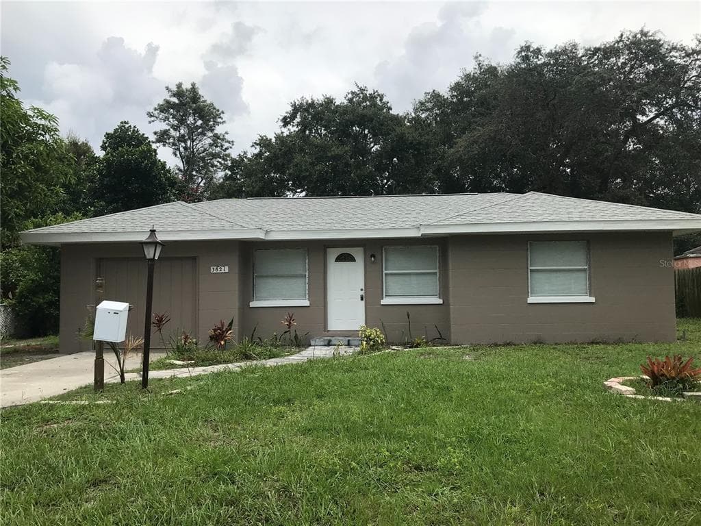 3821 QUEEN STREET N ST PETERSBURG, FL 33714