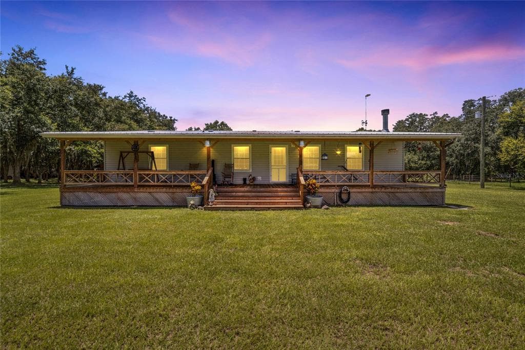 9023 S COUNTY LINE ROAD LITHIA, FL 33547