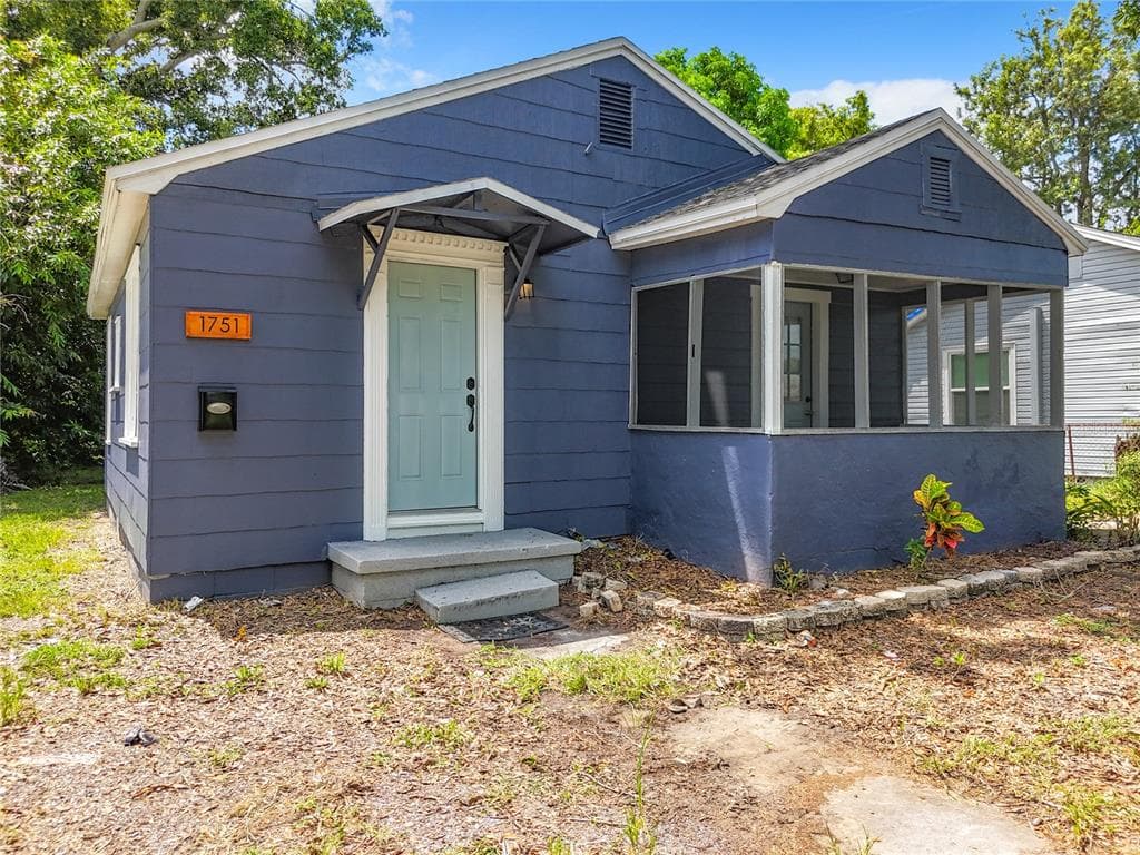 1751 28TH STREET S ST PETERSBURG, FL 33712