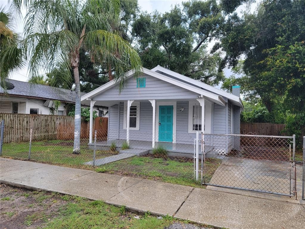 8506 N 12TH STREET TAMPA, FL 33604