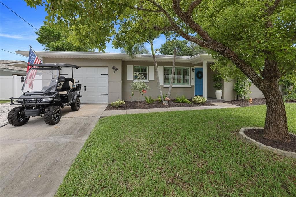1238 INVERNESS DRIVE DUNEDIN, FL 34698