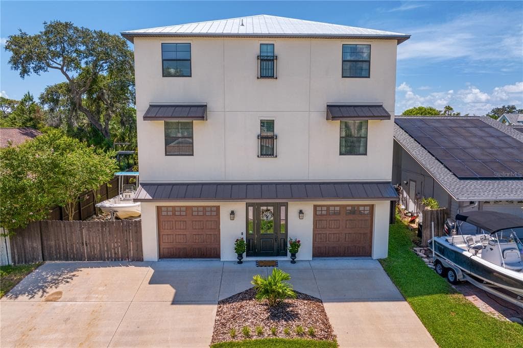 43 GULFWINDS DRIVE W PALM HARBOR, FL 34683