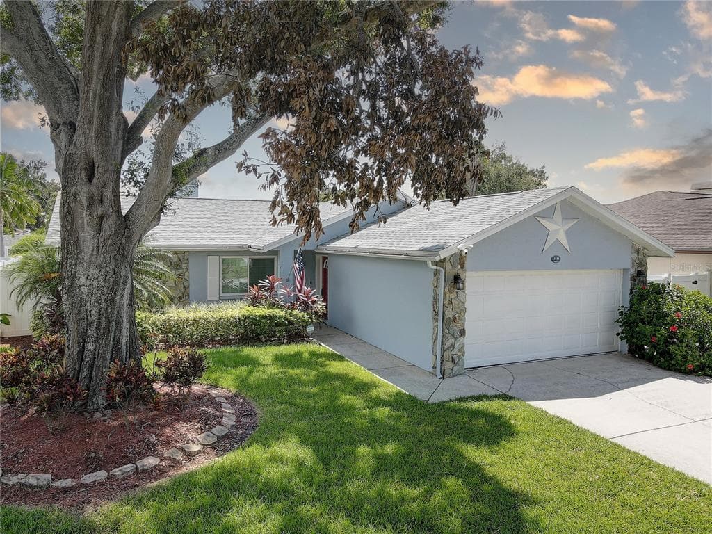 12151 72ND WAY LARGO, FL 33773