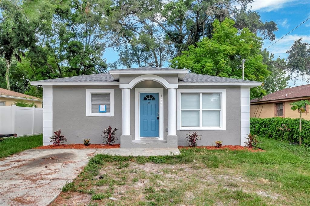 1808 E CURTIS STREET TAMPA, FL 33610