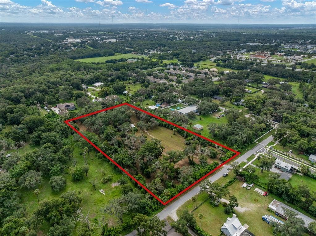 9618 CARR ROAD RIVERVIEW, FL 33569