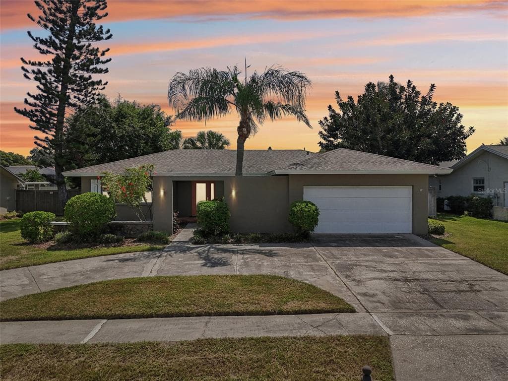 2668 COLONY DRIVE