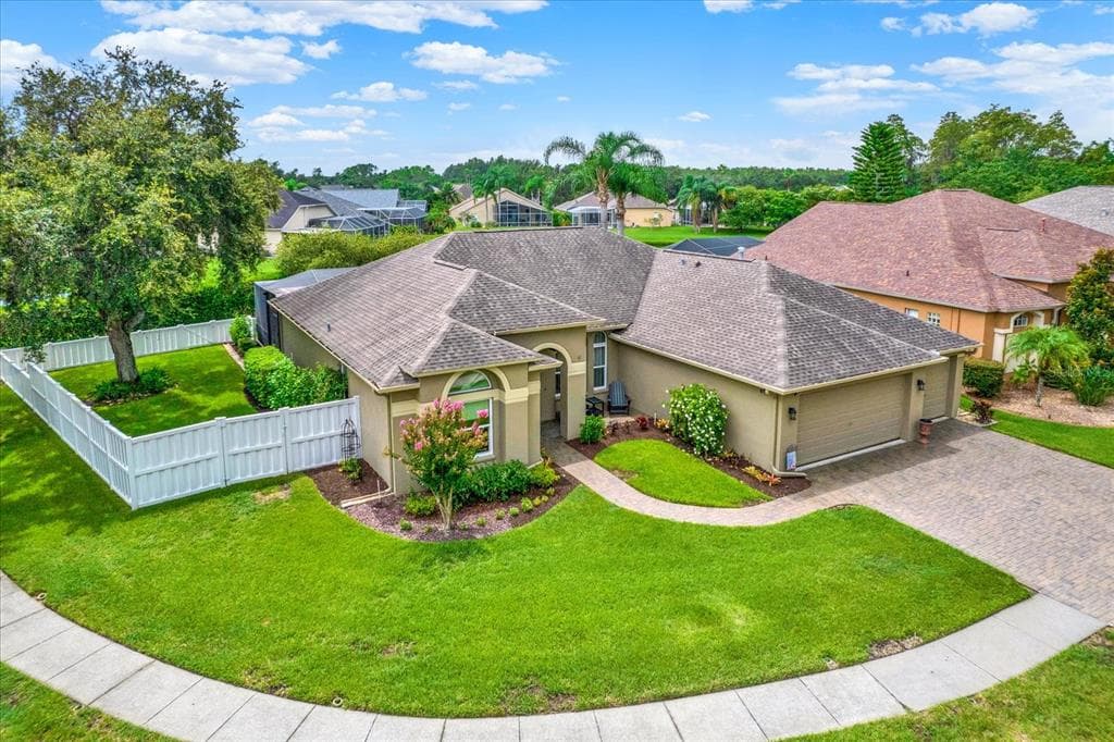 19302 WIND DANCER STREET LUTZ, FL 33558