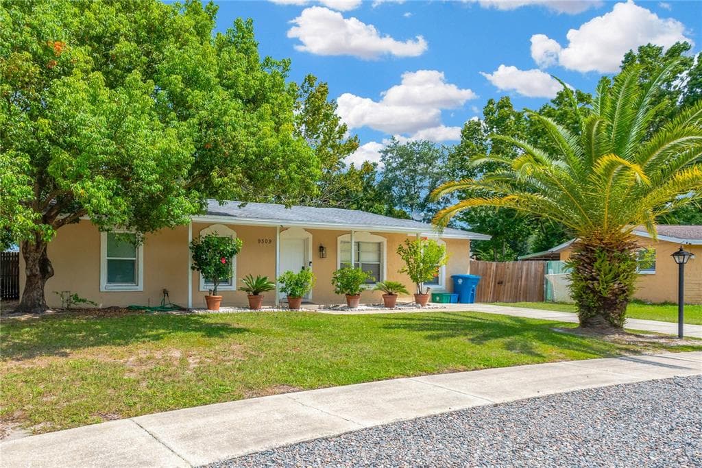 9309 PINERO STREET SPRING HILL, FL 34608