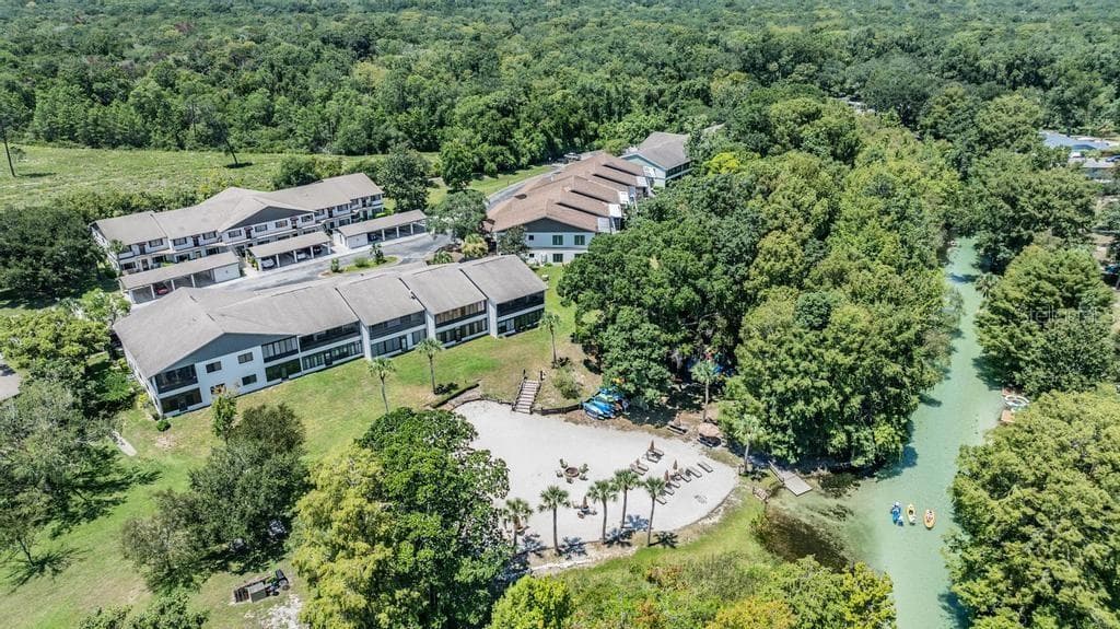 6630 RIVER RUN BOULEVARD UNIT 6630 WEEKI WACHEE, FL 34607