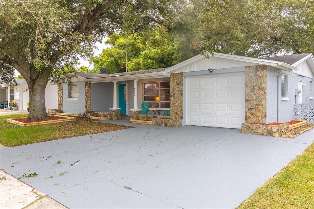 4639 MADISON STREET NEW PORT RICHEY, FL 34652