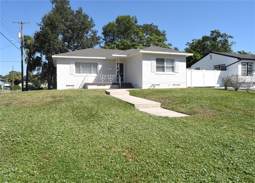 1921 W GRACE STREET TAMPA, FL 33607