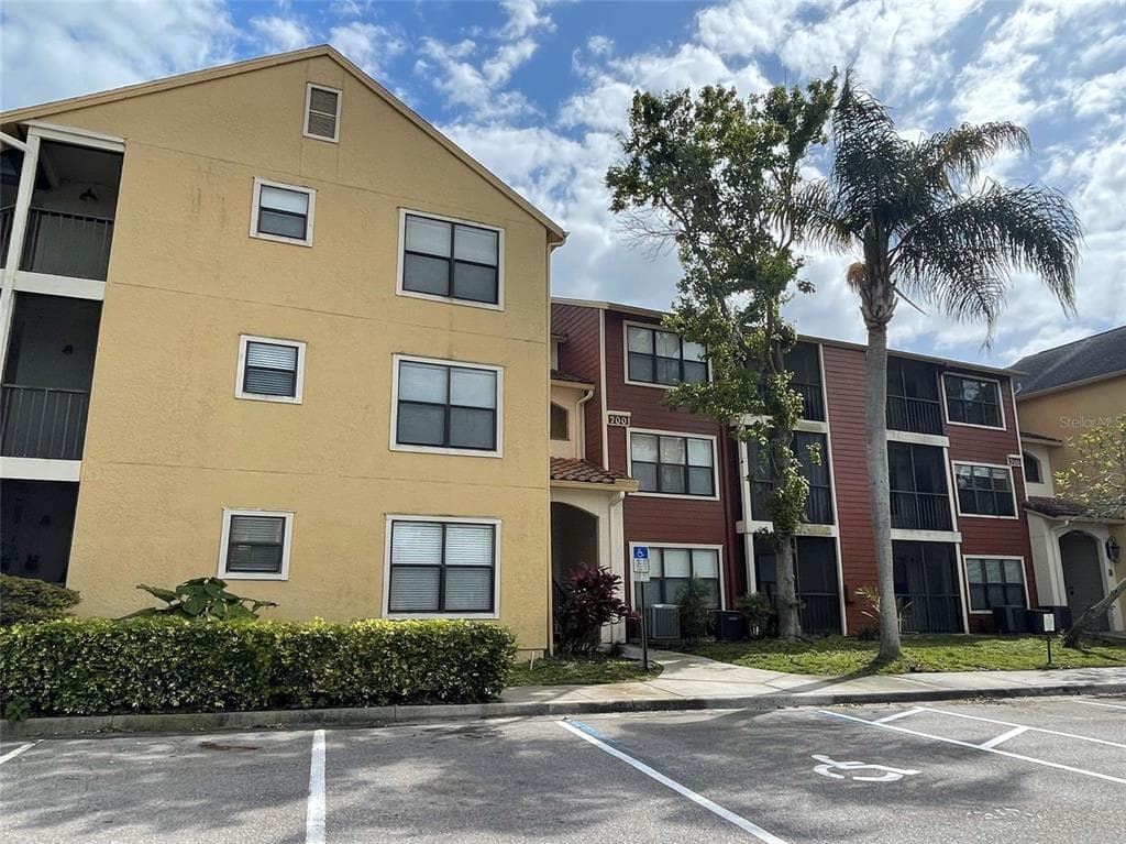 11901 4TH STREET N UNIT 7207 ST PETERSBURG, FL 33716