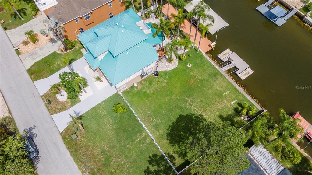 7485 ISLANDER LANE HUDSON, FL 34667