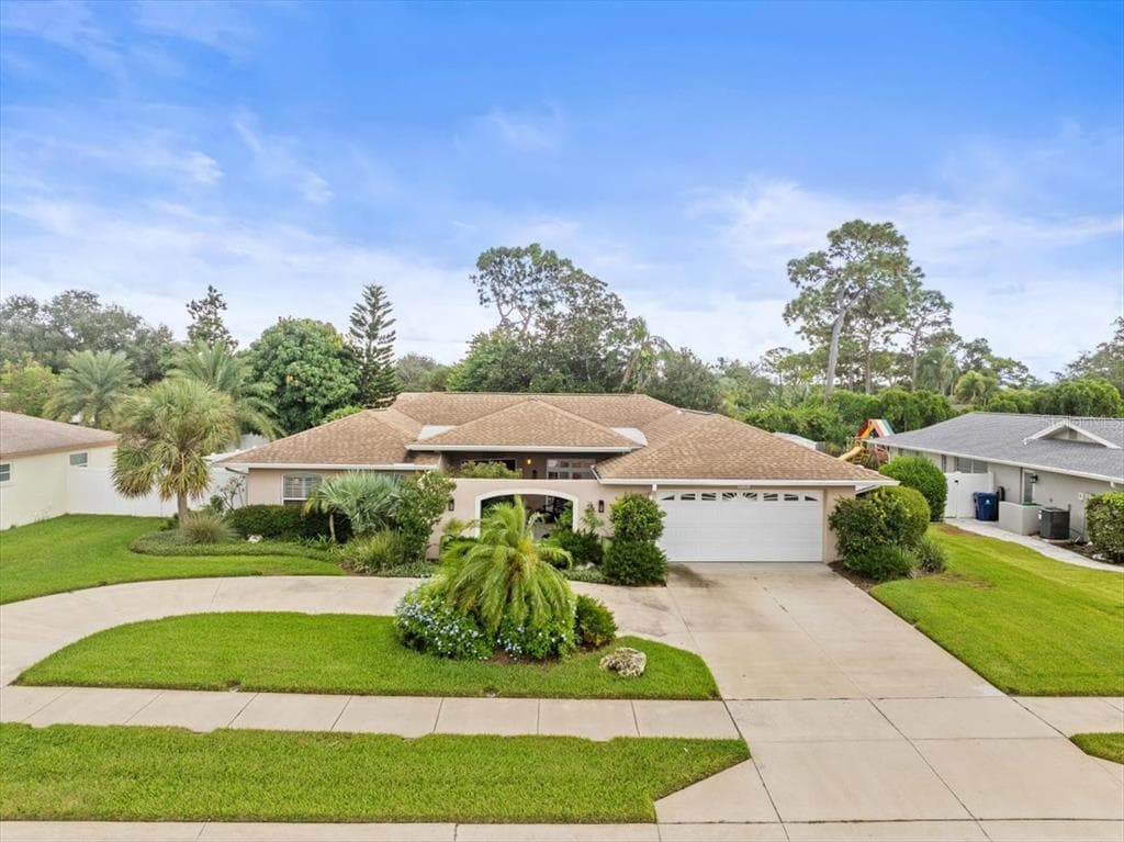 8767 MERRIMOOR BOULEVARD SEMINOLE, FL 33777