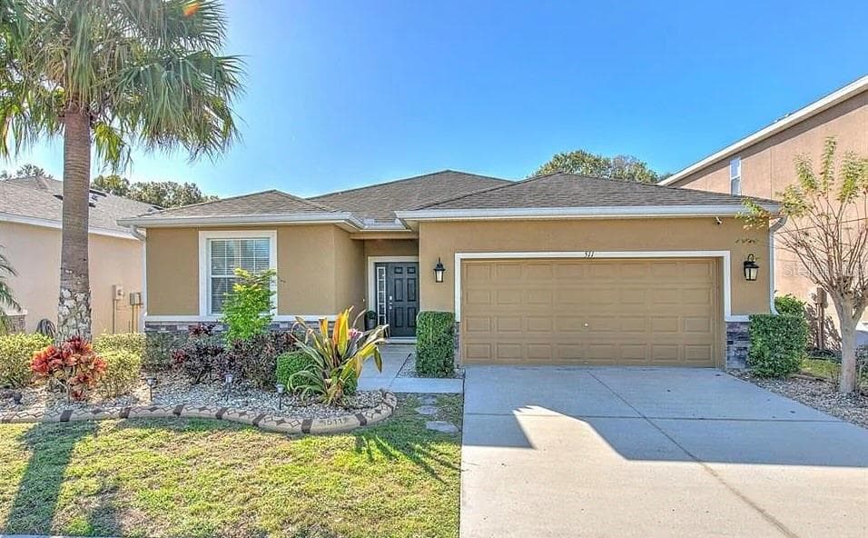 511 CORBETT BLUFF DRIVE RUSKIN, FL 33570