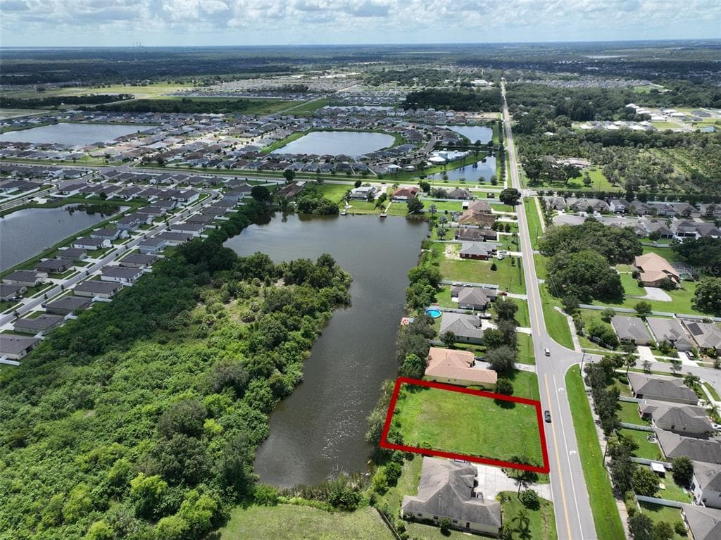 1102 6TH STREET SE RUSKIN, FL 33570
