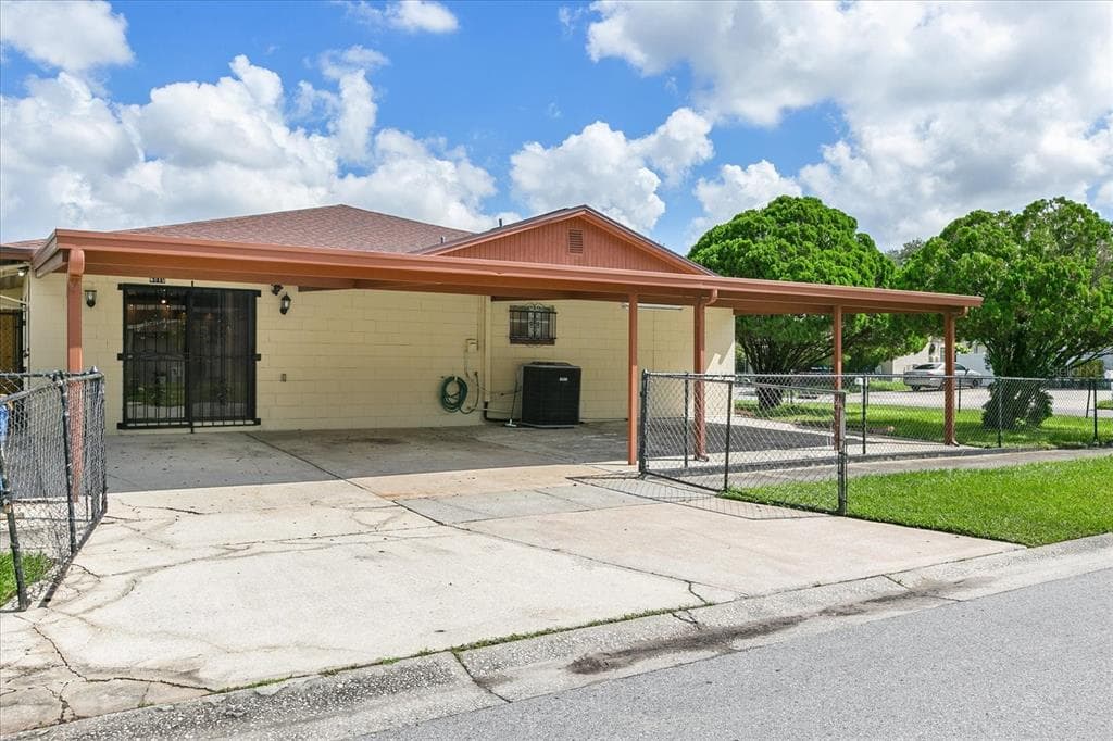 4810 BONITA VISTA DRIVE TAMPA, FL 33634
