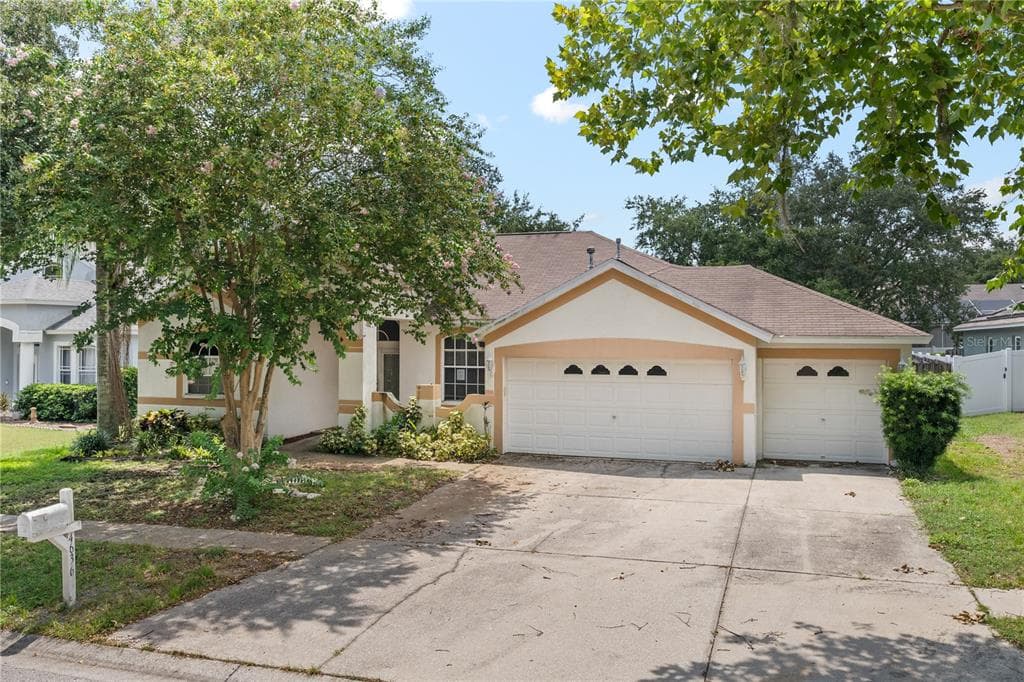 4636 RIVER OVERLOOK DRIVE VALRICO, FL 33596