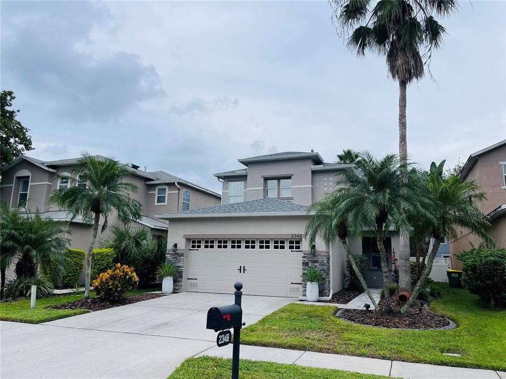 2348 SILVERMOSS DRIVE WESLEY CHAPEL, FL 33544