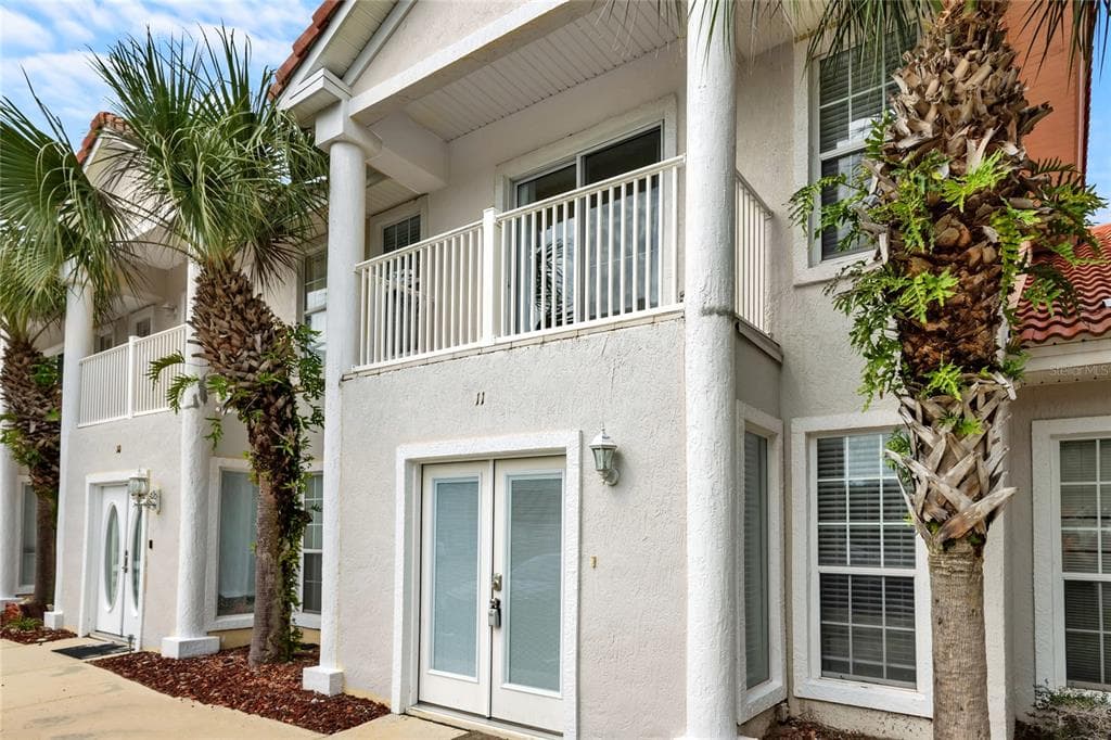100 PALM HARBOR PARKWAY UNIT 11 PALM COAST, FL 32137