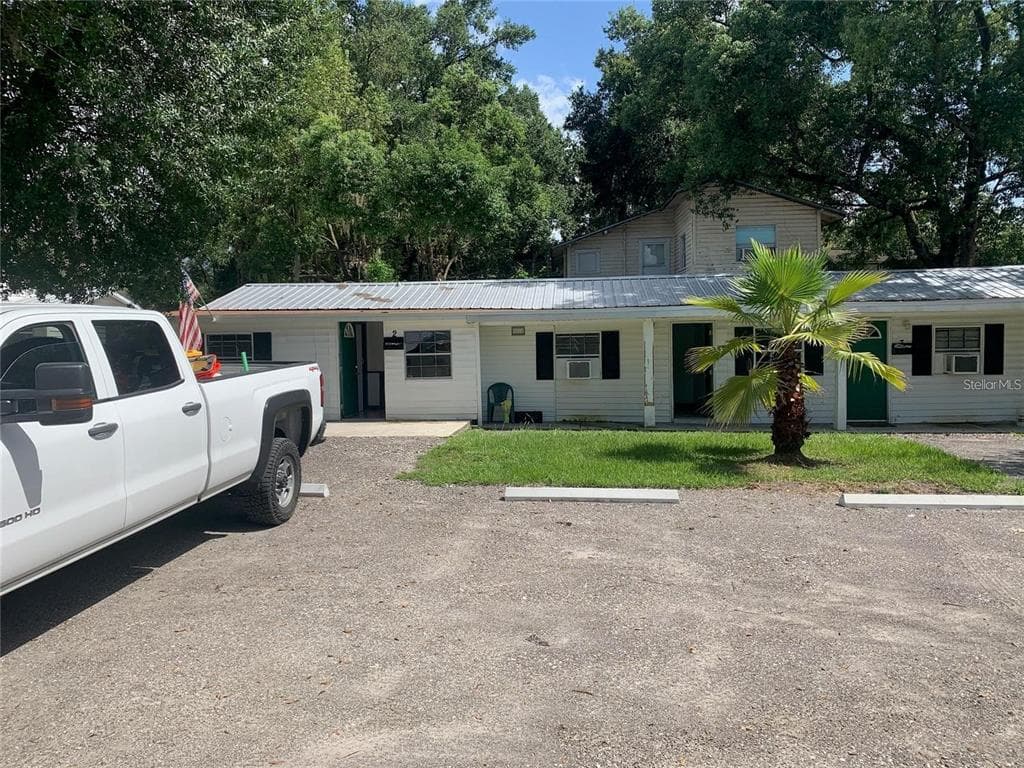 507 W BAKER STREET UNIT 1 PLANT CITY, FL 33563