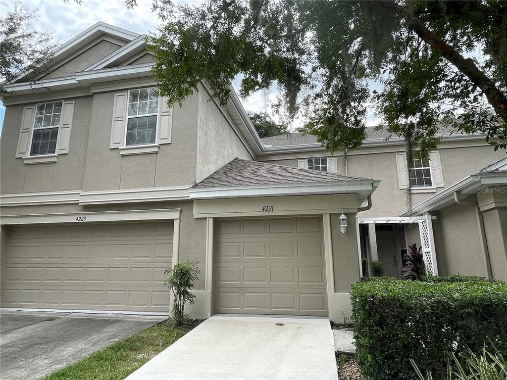 4221 KEY THATCH DR TAMPA, FL 33610