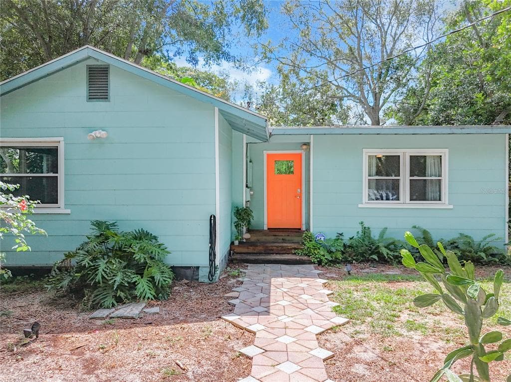 710 34TH AVENUE S ST PETERSBURG, FL 33705