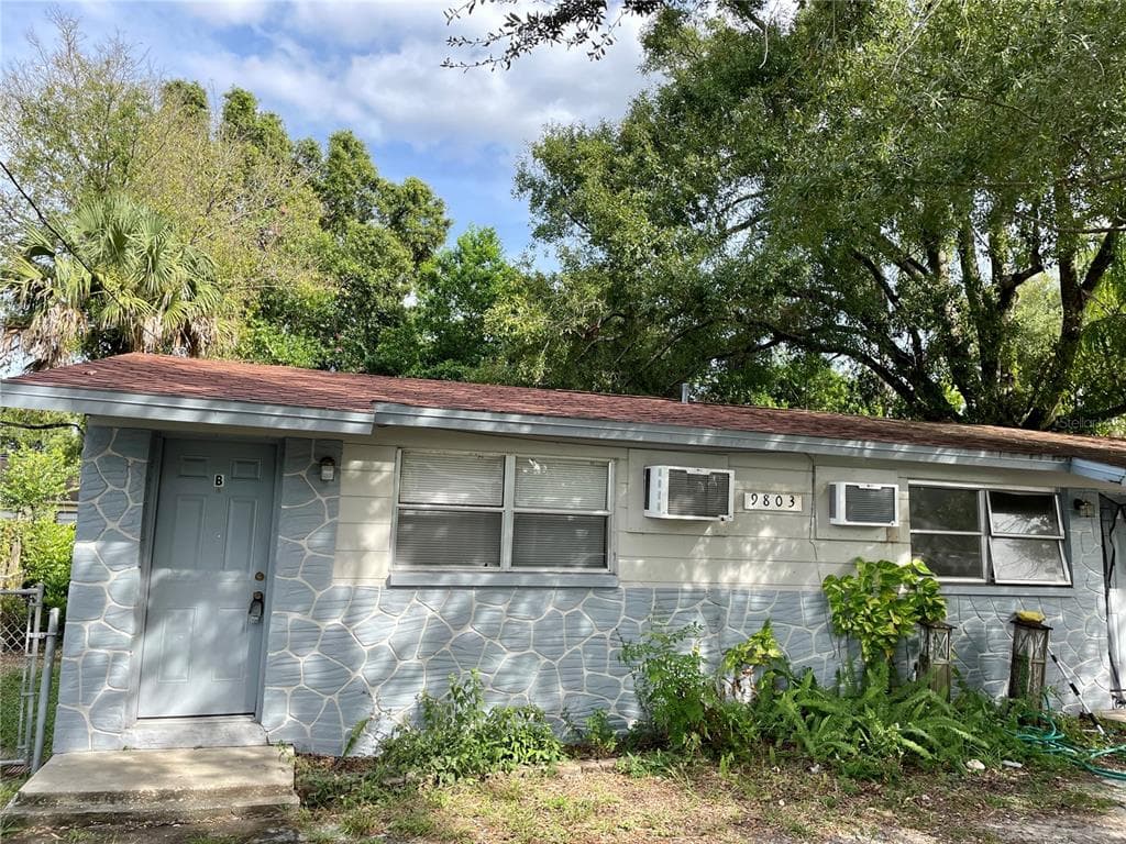 9803 N 11TH STREET UNIT B TAMPA, FL 33612